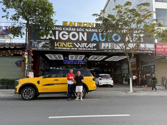 Mặt tiền Sài Gòn Auto Art